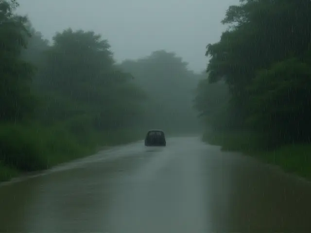 उत्तर भारत में अप्रैल में सावन जैसी बारिश: ओलावृष्टि से फसलें तबाह